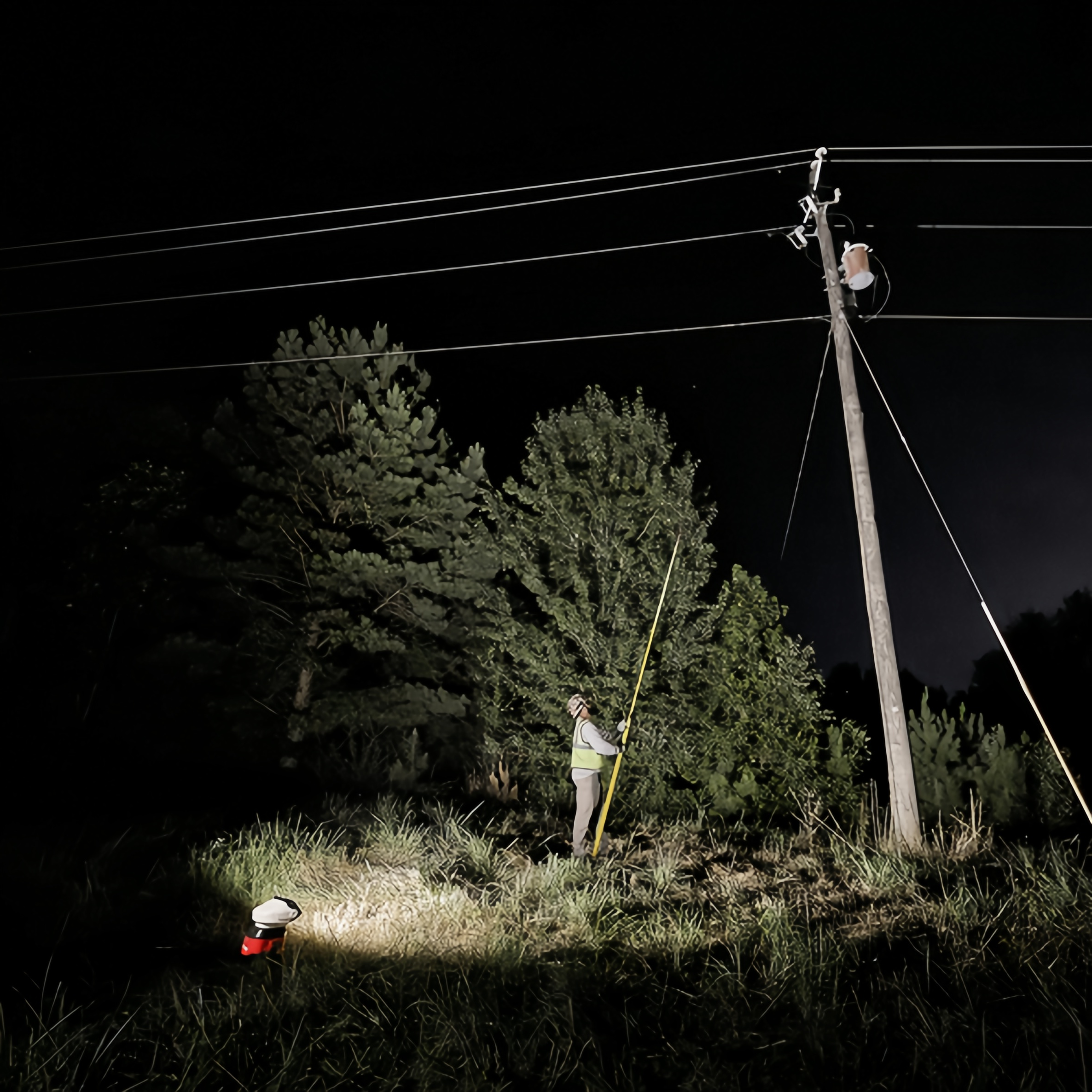 Remote-Control LED Searchlight-Ultra-Bright Long-Range Outdoor Spotlight
