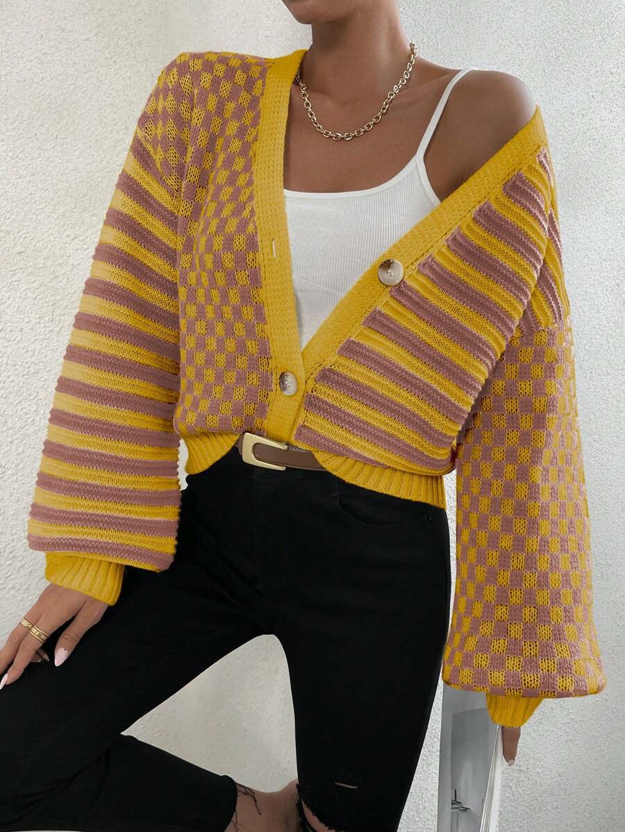 Women's Checker Plaid Striped Pattern Button Up V Neck Cardigan