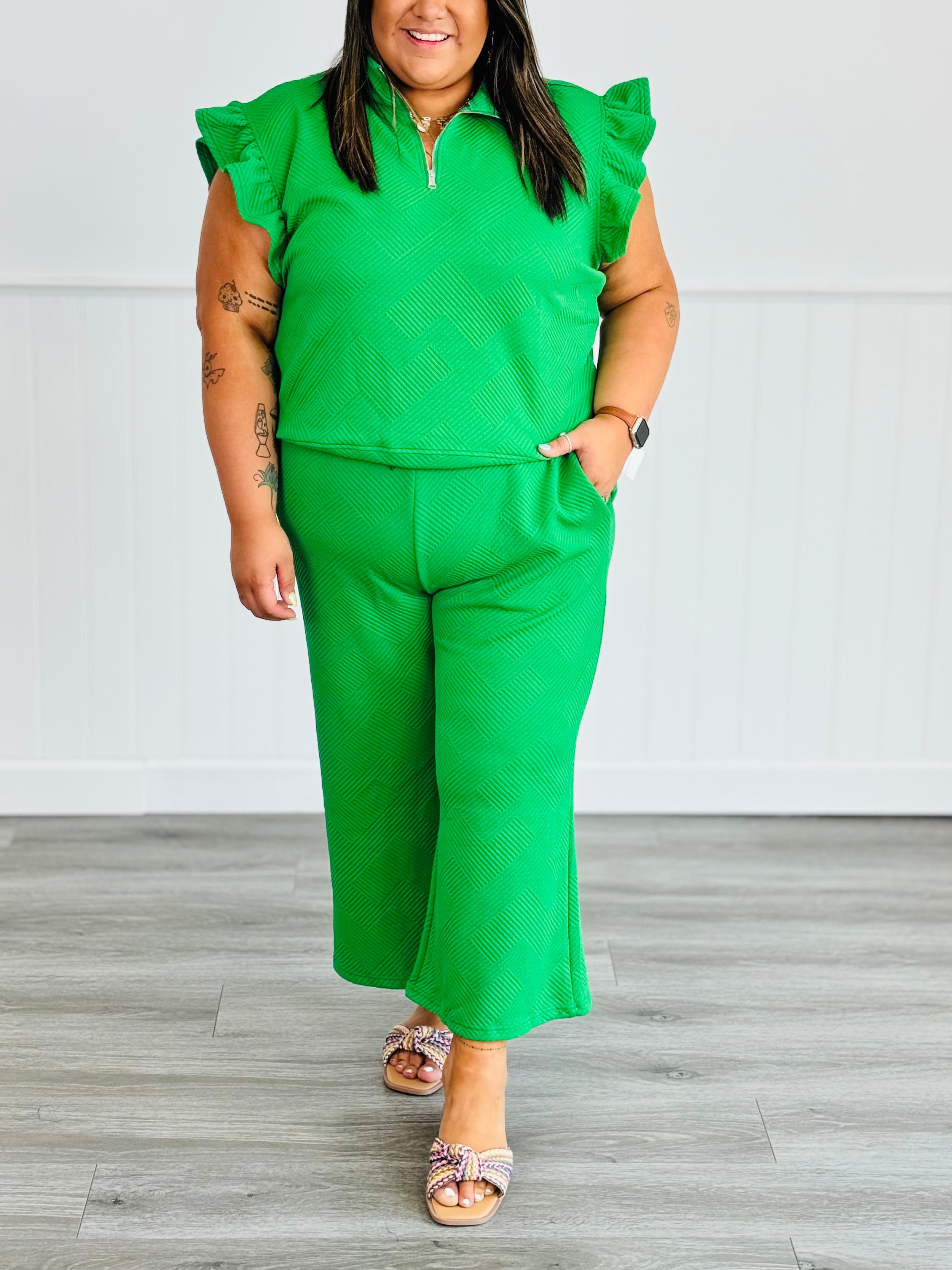 Textured Ruffle Sleeve Top & Pants Set