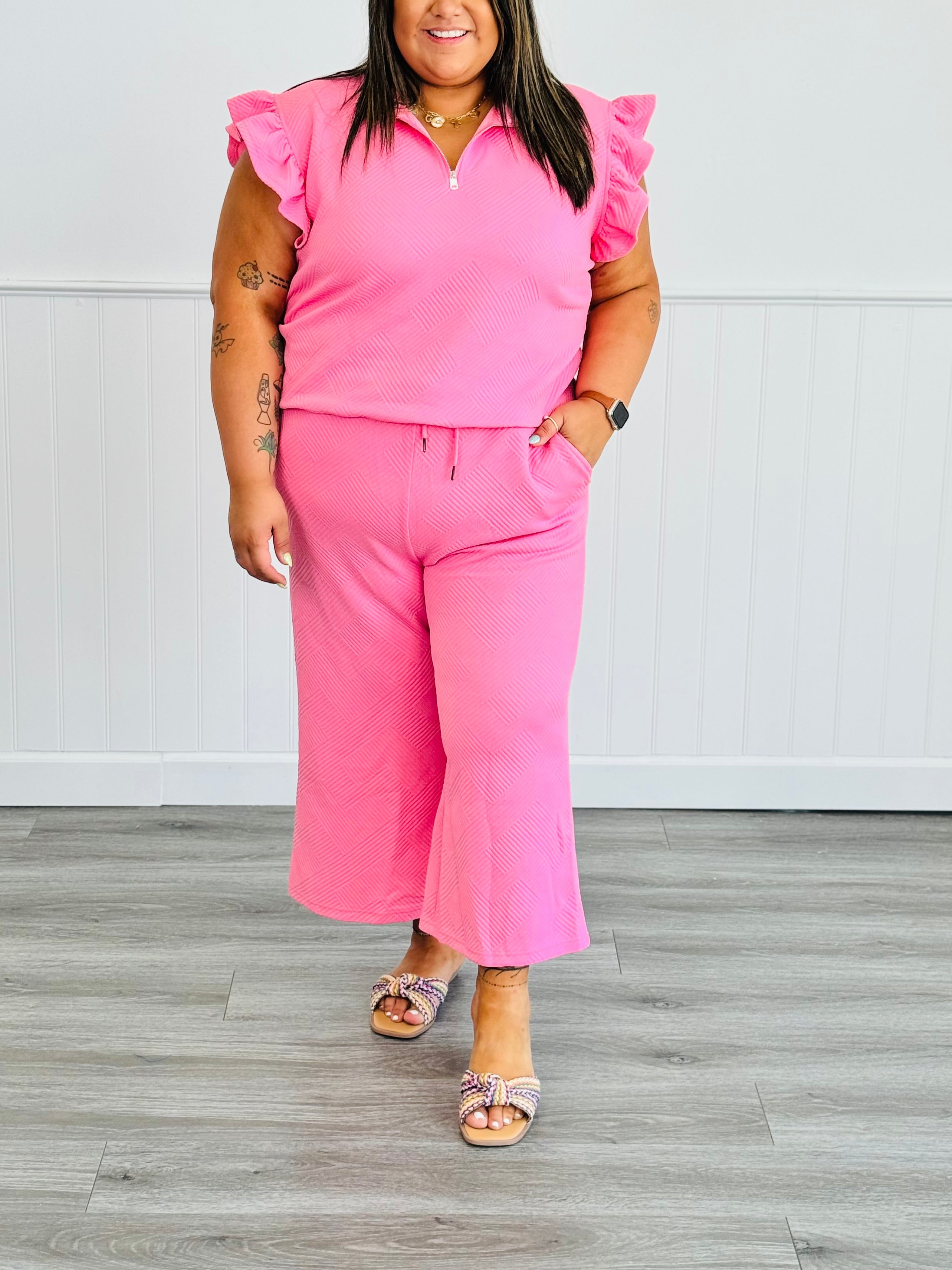 Textured Ruffle Sleeve Top & Pants Set