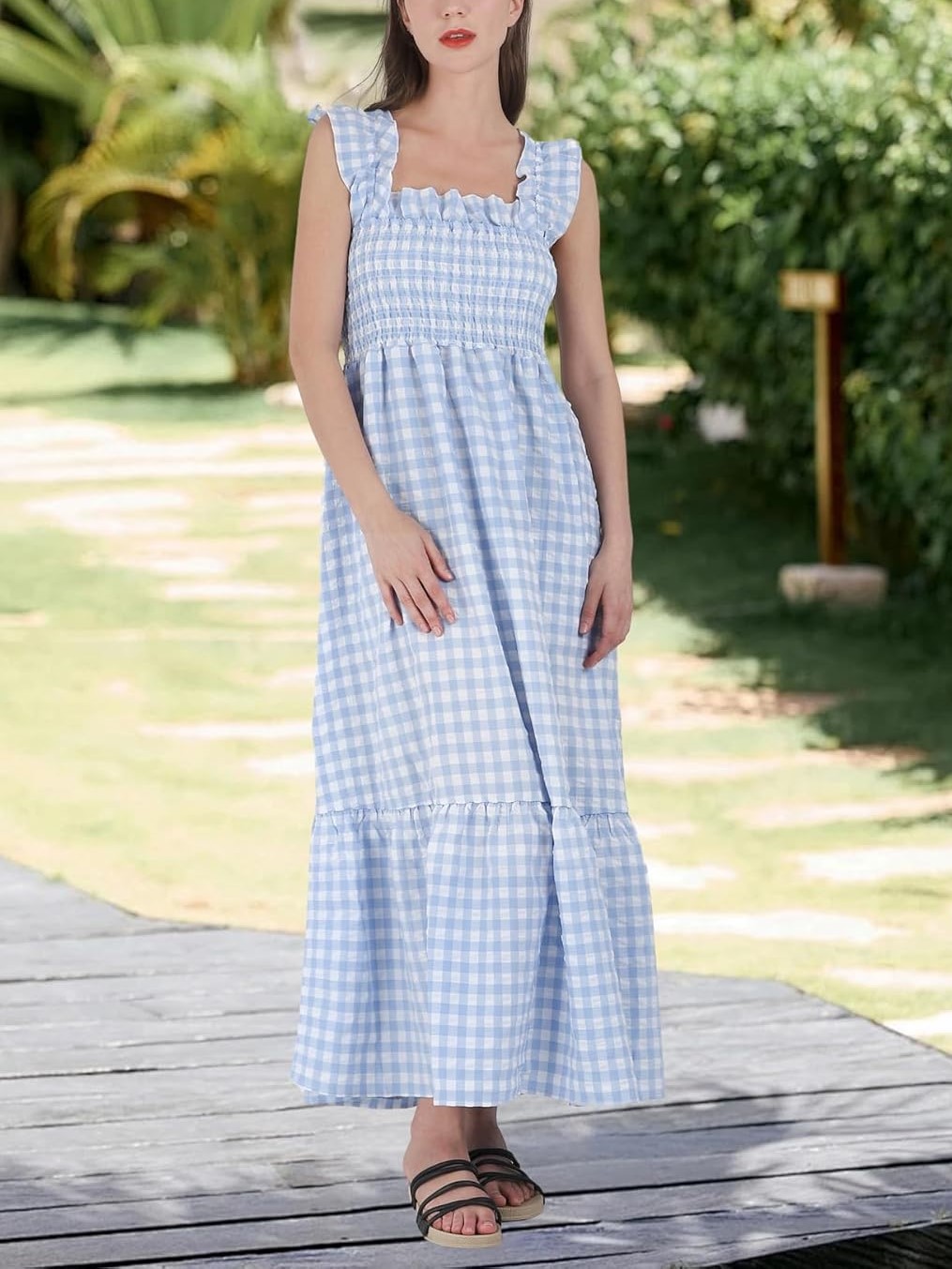 HOT SALE Women's Retro Plaid Spaghetti Strap Smocked Dress