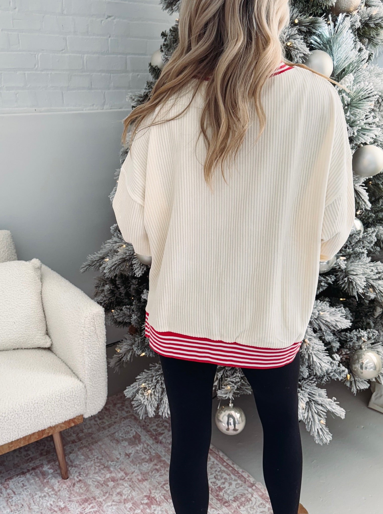 2024 Women's Skating Santa Sequin Pullover (Buy 2 Free Shipping)