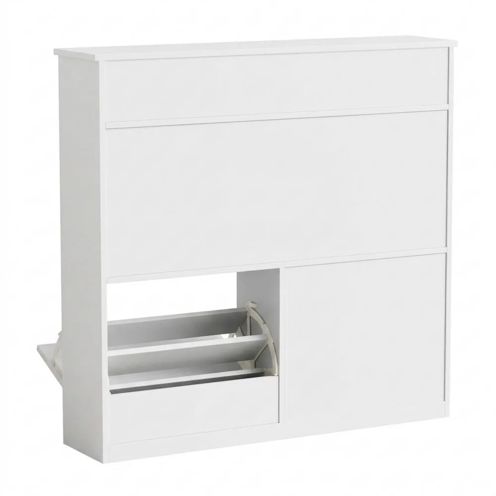 Schmaler Schuhschrank mit verstellbaren Fächern für den Flur