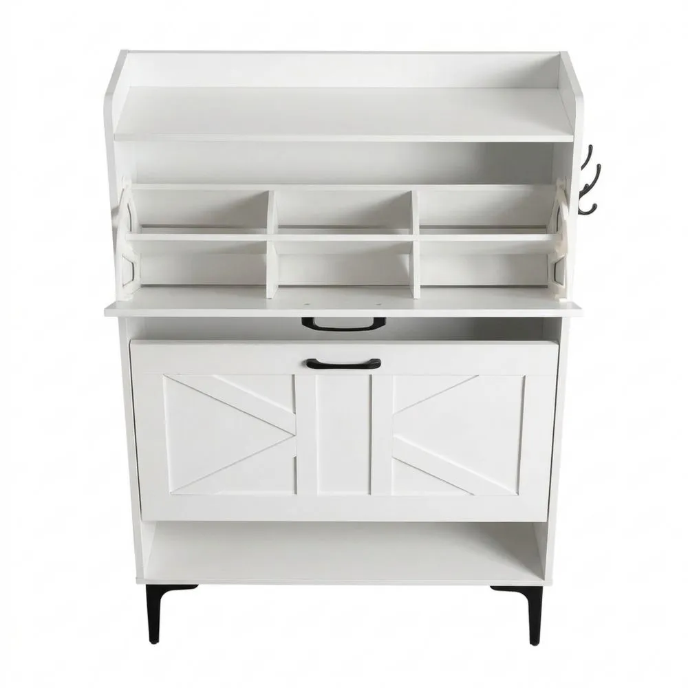 Schmaler Schuhschrank mit verstellbaren Regalen und Garderobenhaken