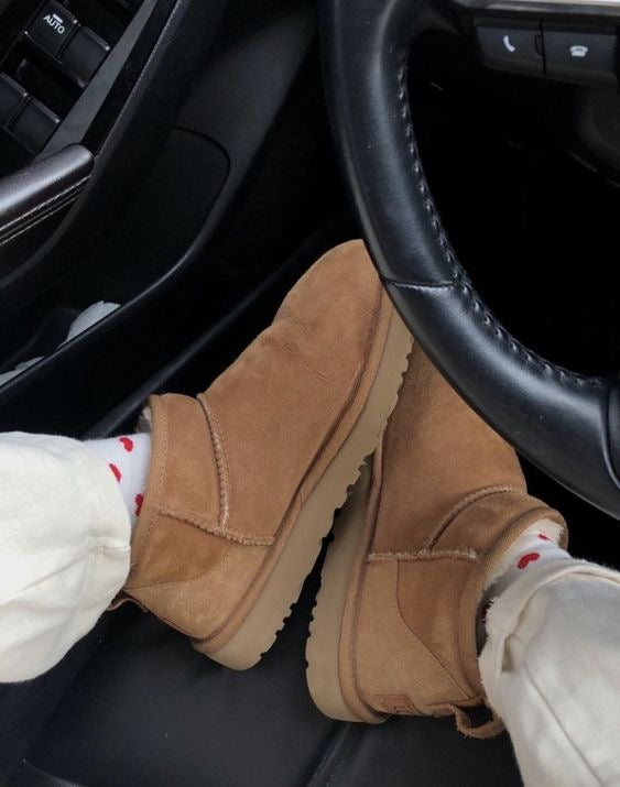 Ultra Mini Boots