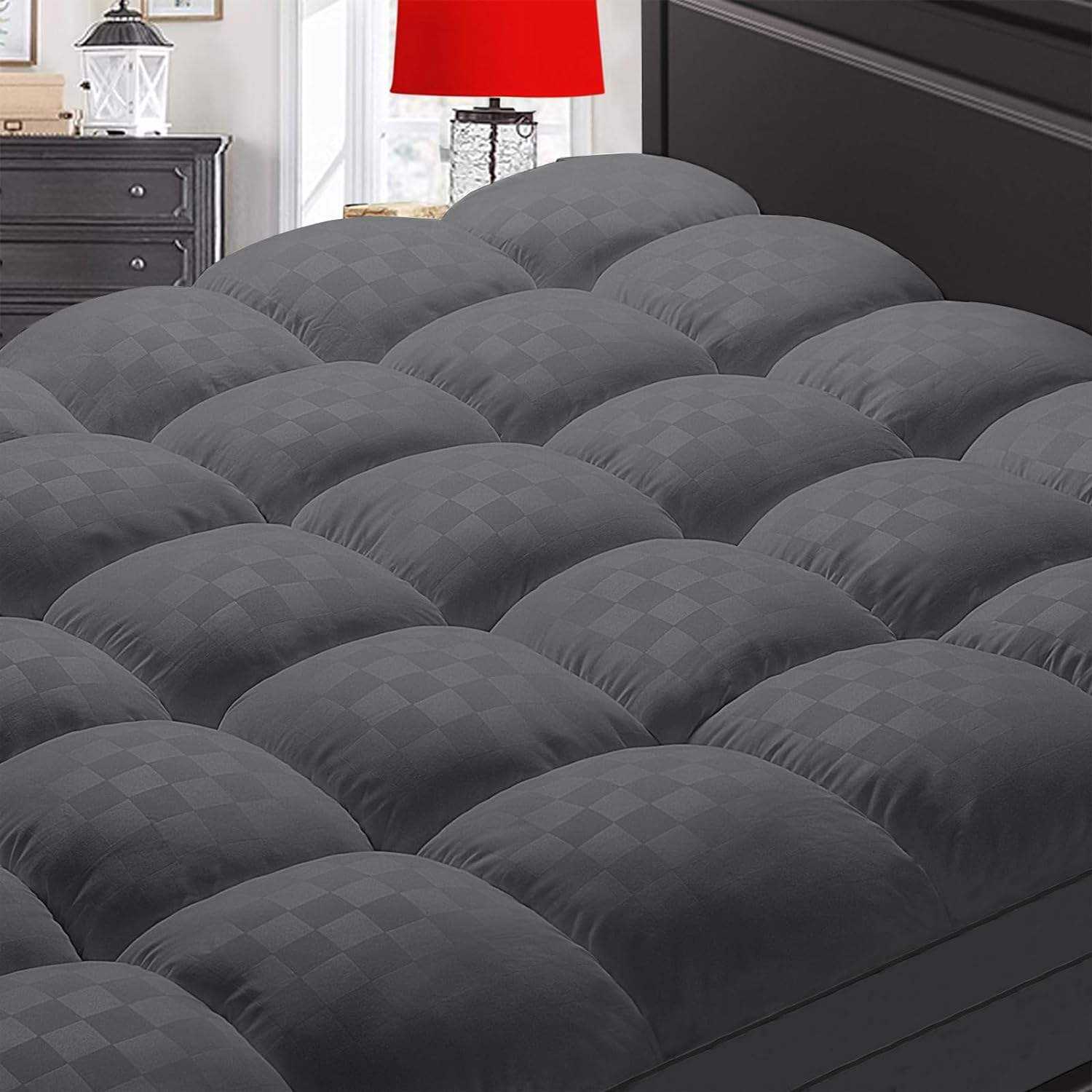 Custom Jacquard Mattress Protective Cover with Deep Pocket Down Alternative Fill for Bedroom Hotel Home OEM ODM