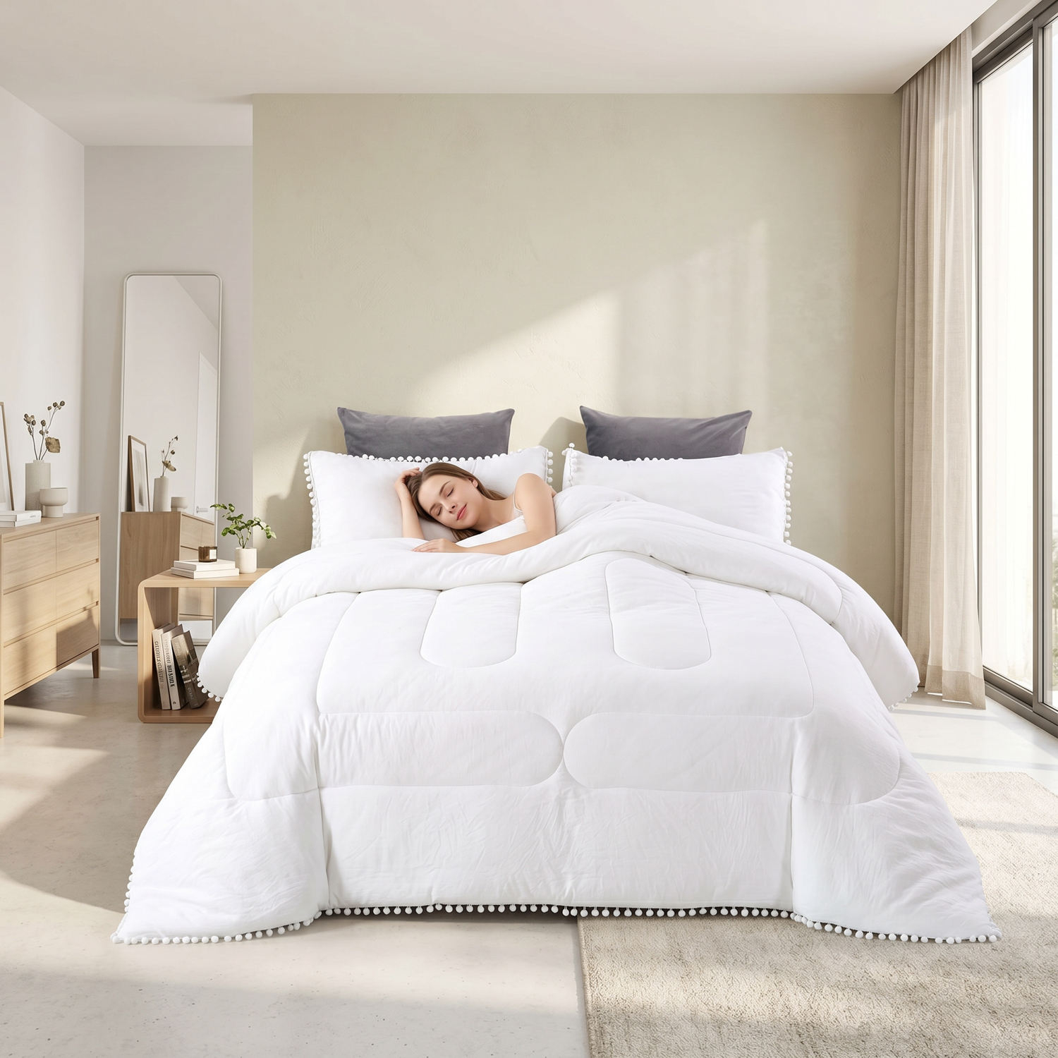 New Arrive All Season Comforter Set OEM ODM With Pom Pom Trim Skin Friendly Breathable Warm for Daily Home Hotel Use