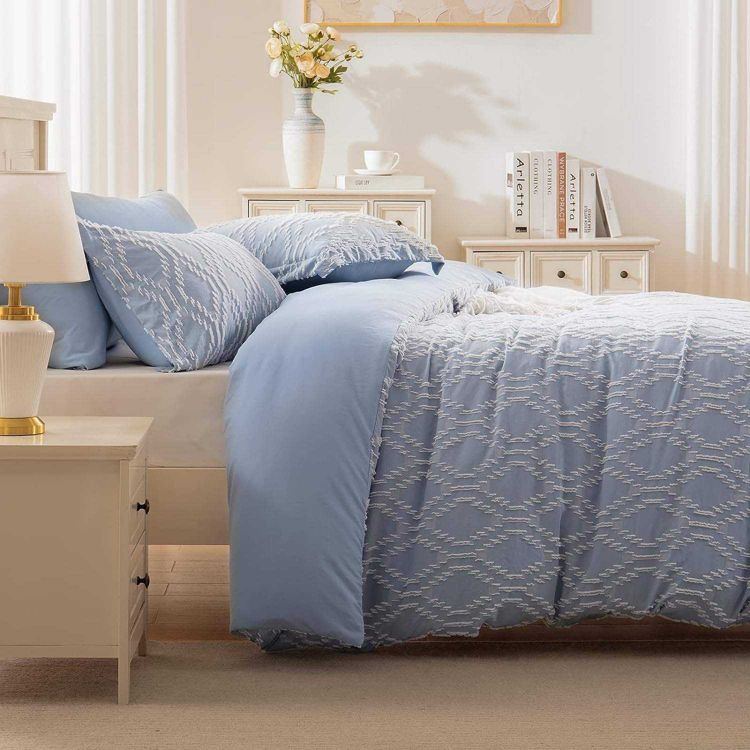 Wholesale Twin Size 2 Pieces Microfiber Tufted Boho Bedding Set All Seasons Duvet Cover
