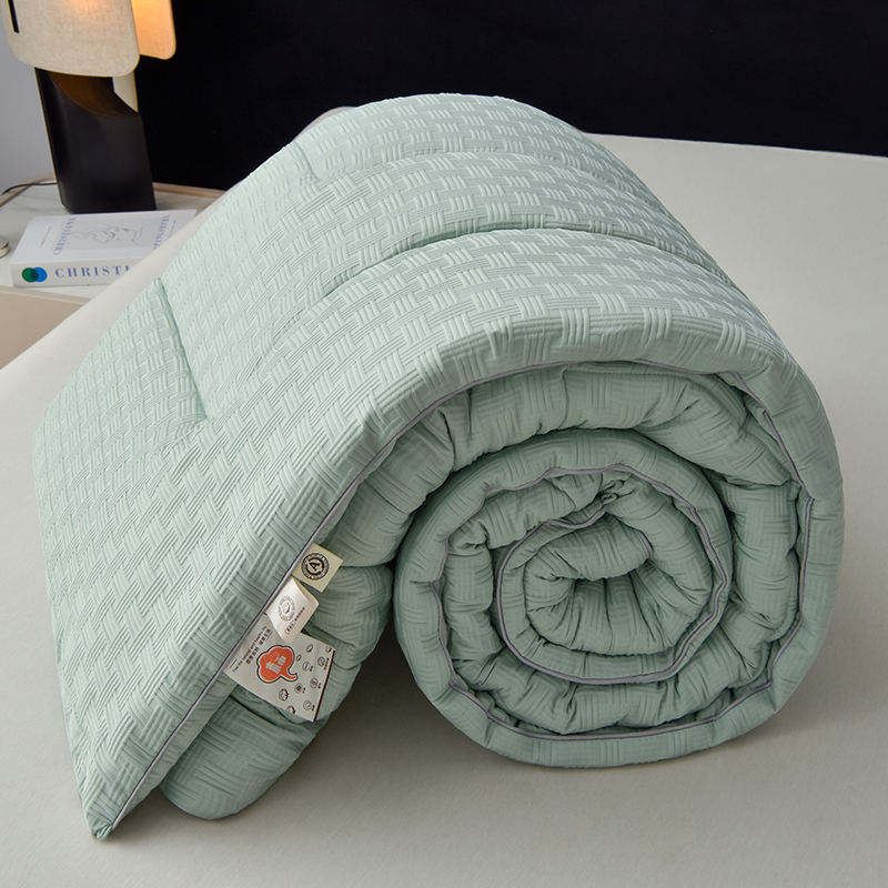 OEM ODM Wholesale Waffle Weave Solid Color Comforter Winter Thermal Breathable for Bedroom Home Bulk Order