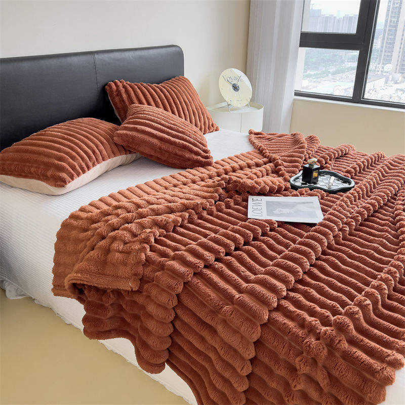 Custom OEM ODM Thick Rabbit Plush Blanket Solid Color Winter Warm King Size 230x250cm Hotel Home Use