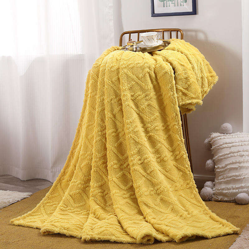 Custom OEM ODM Thick Rabbit Plush Blanket Solid Color Winter Warm King Size 230x250cm Hotel Home Use