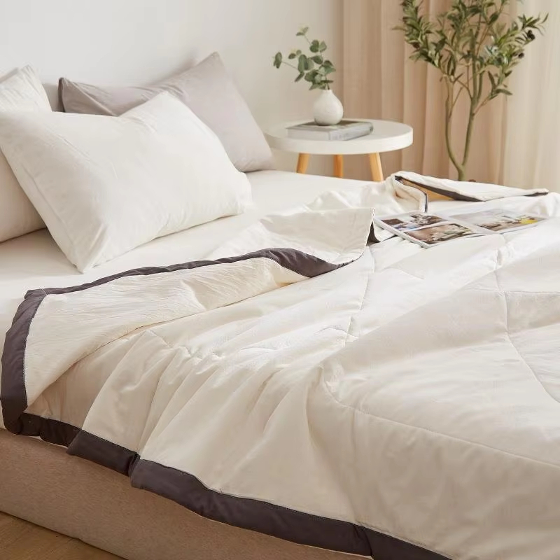 Custom OEM ODM 100% Cotton Summer Cool Quilt Soft Durable Breathable Quilt Suitable for All Home Hotel Use