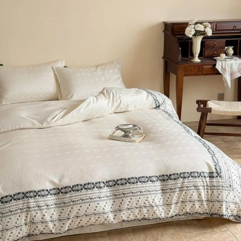 OEM ODM Wholesale All Season Polyester Jacquard Bedding Set 3PCS Soft Skin Friendly Breathable Modern for Home Bedroom
