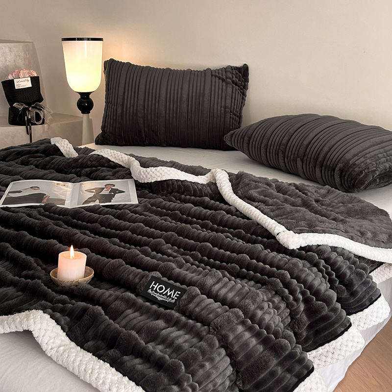 Custom OEM ODM Faux Rabbit Fur Blanket Anti-Pilling Soft Cozy Thickened Reversible for Hotel Homestay Bedroom Daily Home