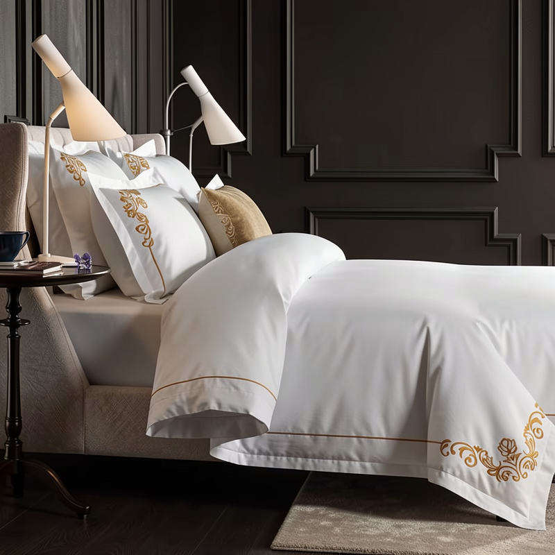 Custom 5 Star Hotel Embroidered Bedding Set Luxury Gold Embroidery Premium Fabric for Bedroom Hotel OEM ODM