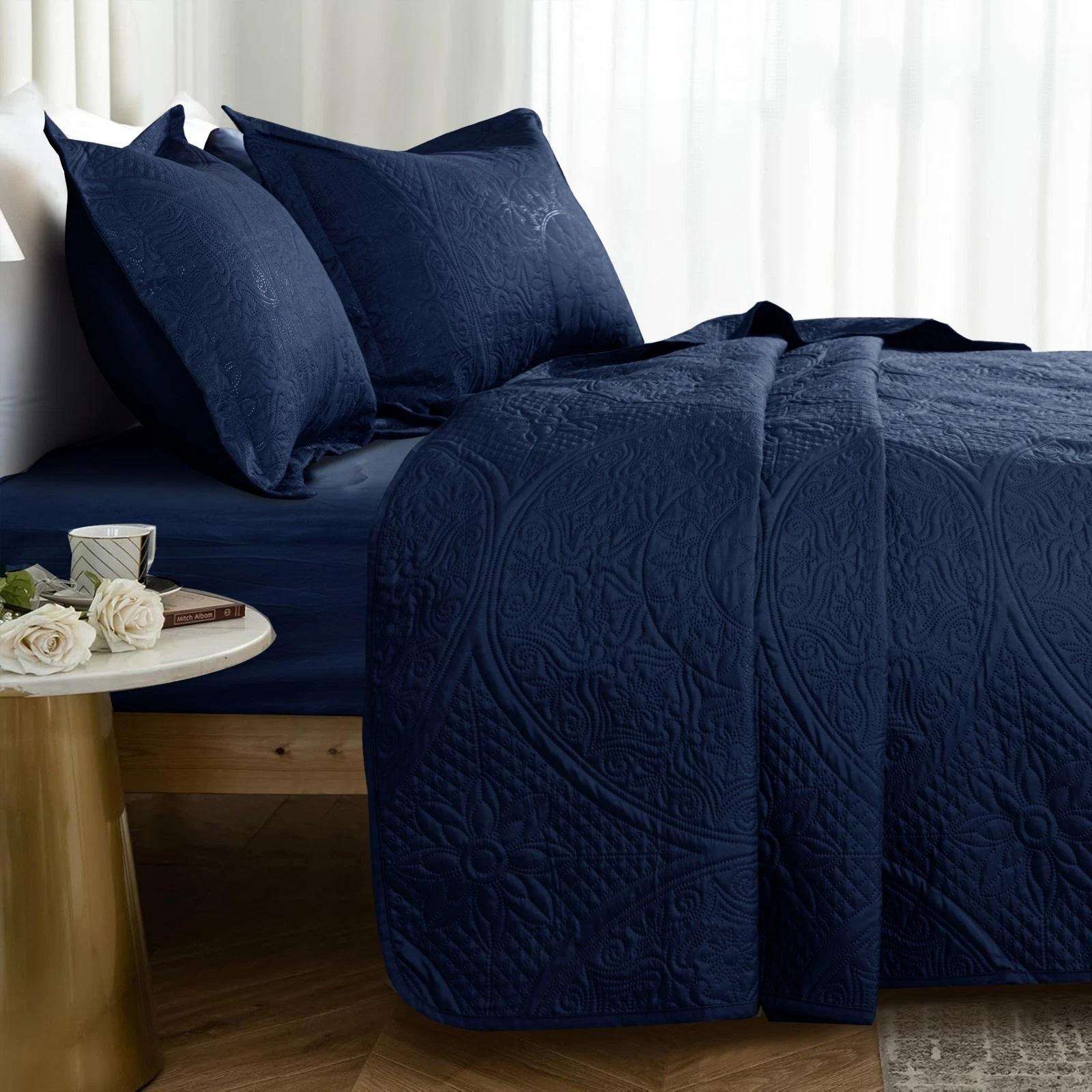 Navy Blue Jacquard Quilted Bedspread Set Three Piece Hotel Quality Breathable Fabric Double Bed Cover Home Bedroom Decor