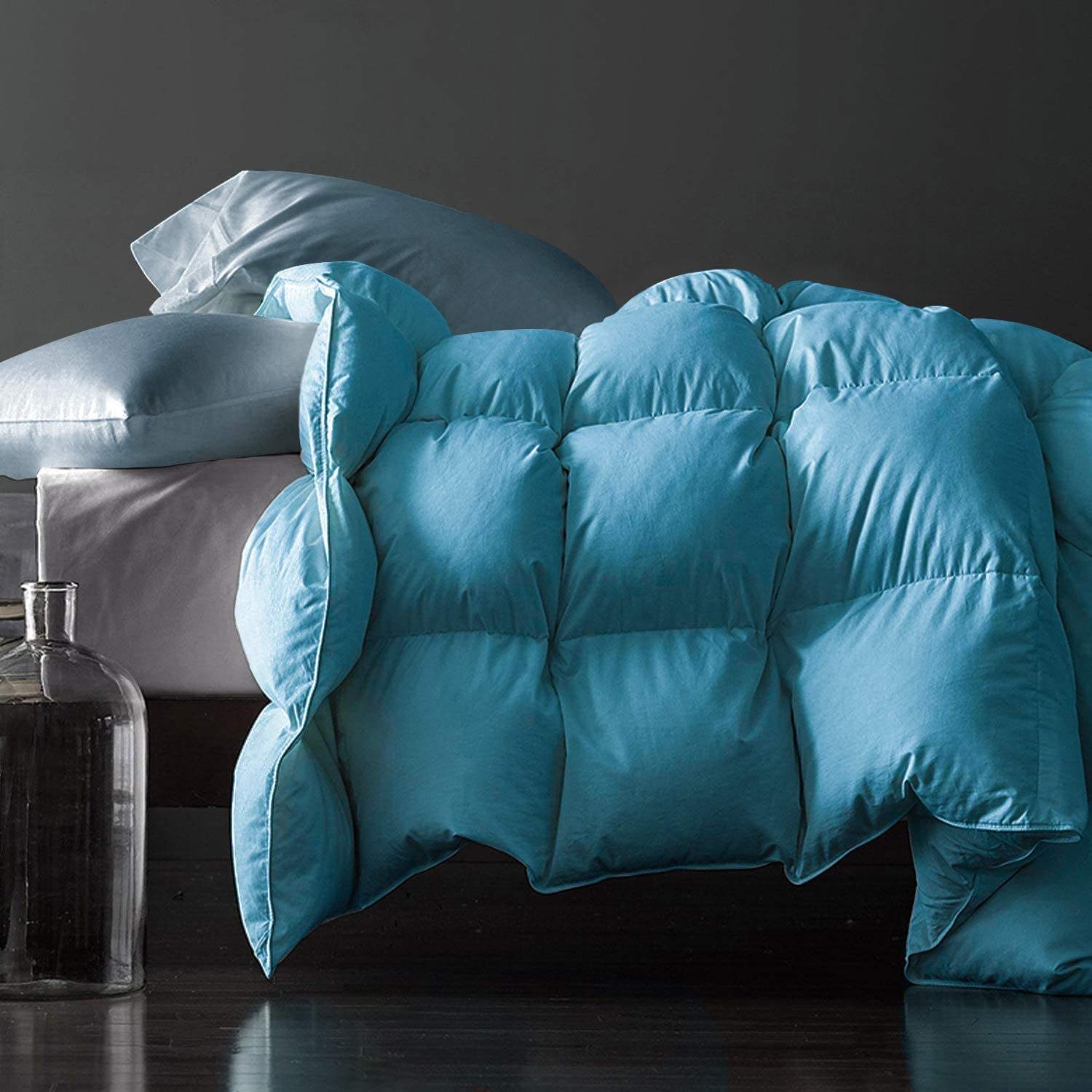Down Filled 100% Cotton Comforter, Luxury Warm Quilted Bedding Set, Custom Duvet Insert for Home Hotel Hospitality OEM