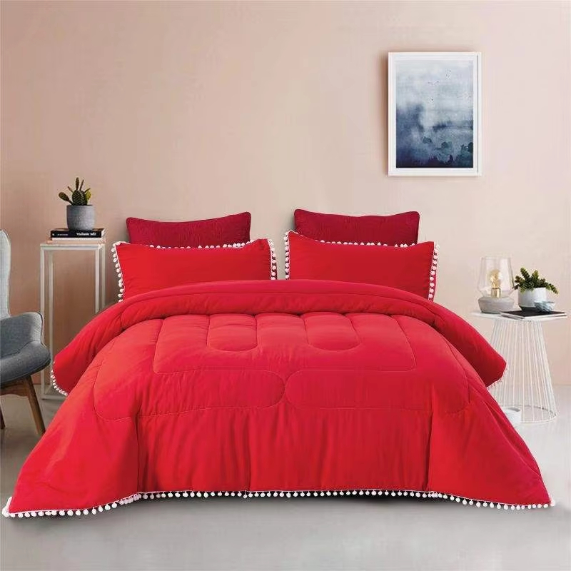 New Arrive All Season Comforter Set OEM ODM With Pom Pom Trim Skin Friendly Breathable Warm for Daily Home Hotel Use