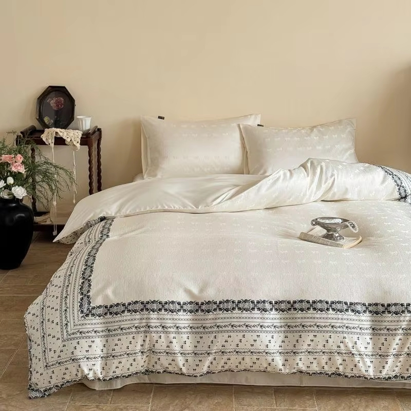 OEM ODM Wholesale All Season Polyester Jacquard Bedding Set 3PCS Soft Skin Friendly Breathable Modern for Home Bedroom