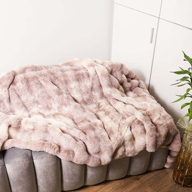 Customizable Tie Dye Faux Fur Throw Blanket, Plush Cozy Sofa Couch Blanket, Home Hotel Use OEM ODM Available Luxury Bedding