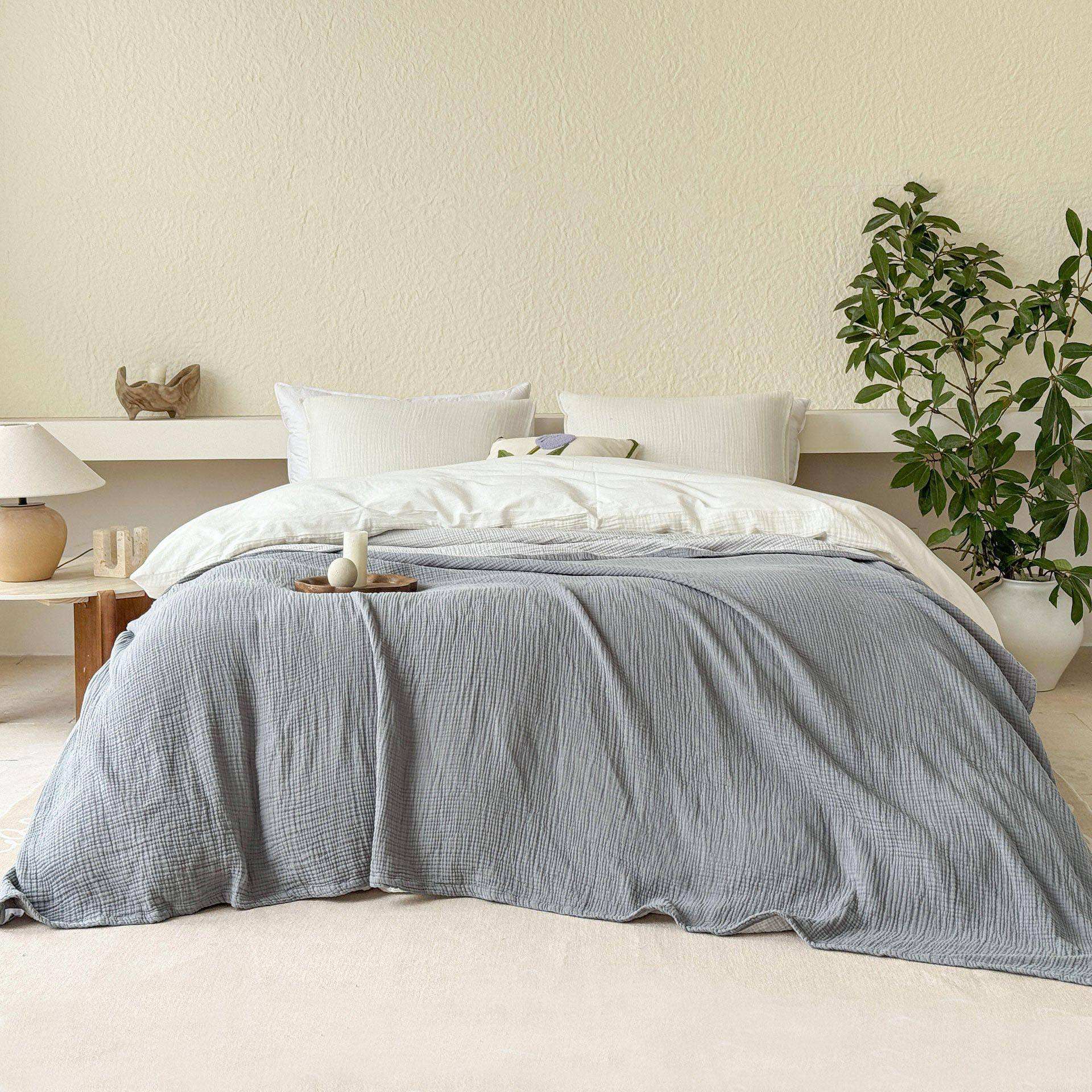 Designer Organic Cotton Muslin Blanket King Size Warm Heavy Winter Blanket Soft Breathable for Home Use OEM ODM