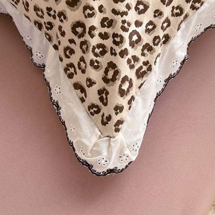 Custom OEM ODM Cloud Touch Soft Four Piece Bedding Suite OEM ODM Stylish Lace Washed Cotton Daily Household Rest Use