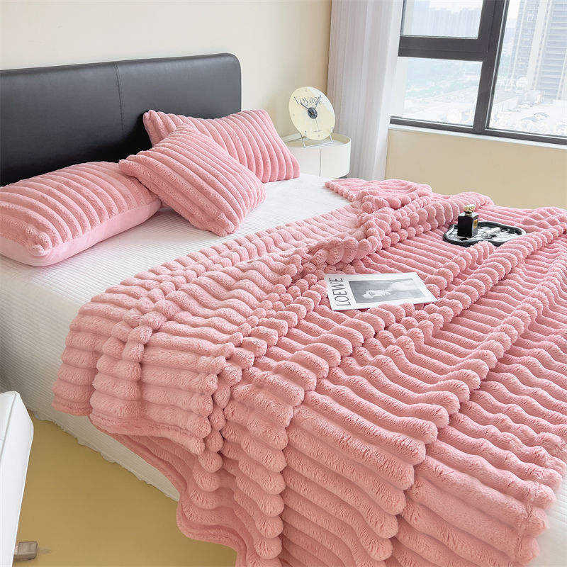 Custom OEM ODM Thick Rabbit Plush Blanket Solid Color Winter Warm King Size 230x250cm Hotel Home Use