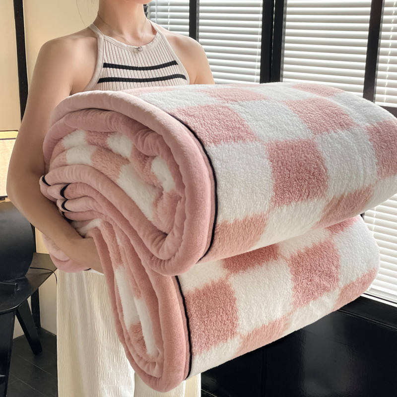 Custom OEM ODM Eco Friendly OEKO TEX Certified Double Layer Flannel Blanket Checkered Print Thick Warm for Hotel Home