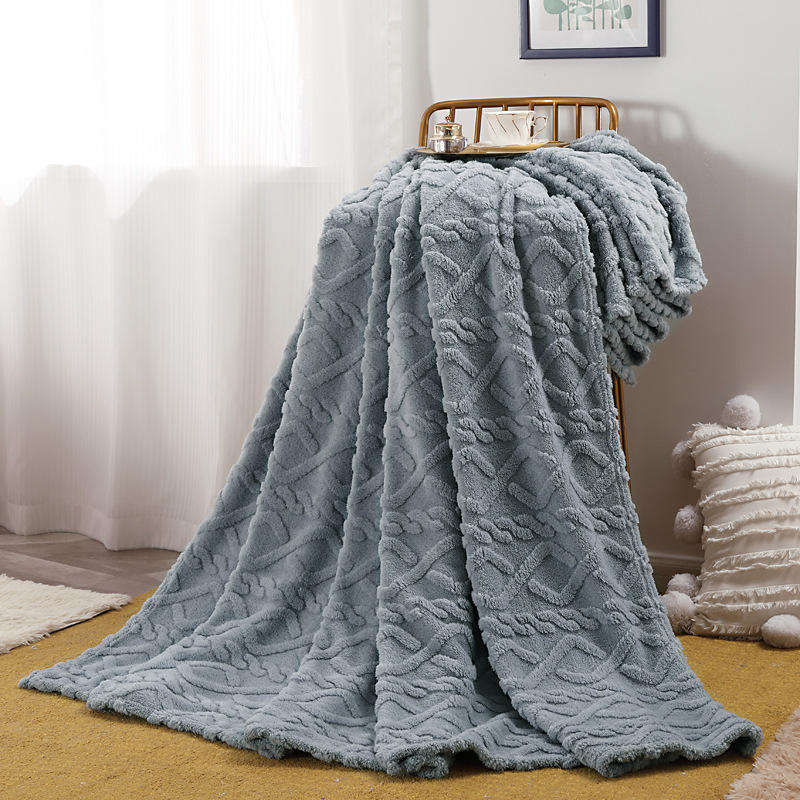 Custom OEM ODM Thick Rabbit Plush Blanket Solid Color Winter Warm King Size 230x250cm Hotel Home Use