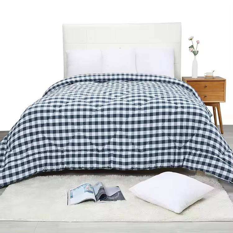 Custom Logo Oeko-tex Plaid Printed Polyester Comforter Breathable Soft Quilted Bedding for Home Bedroom Use OEM ODM