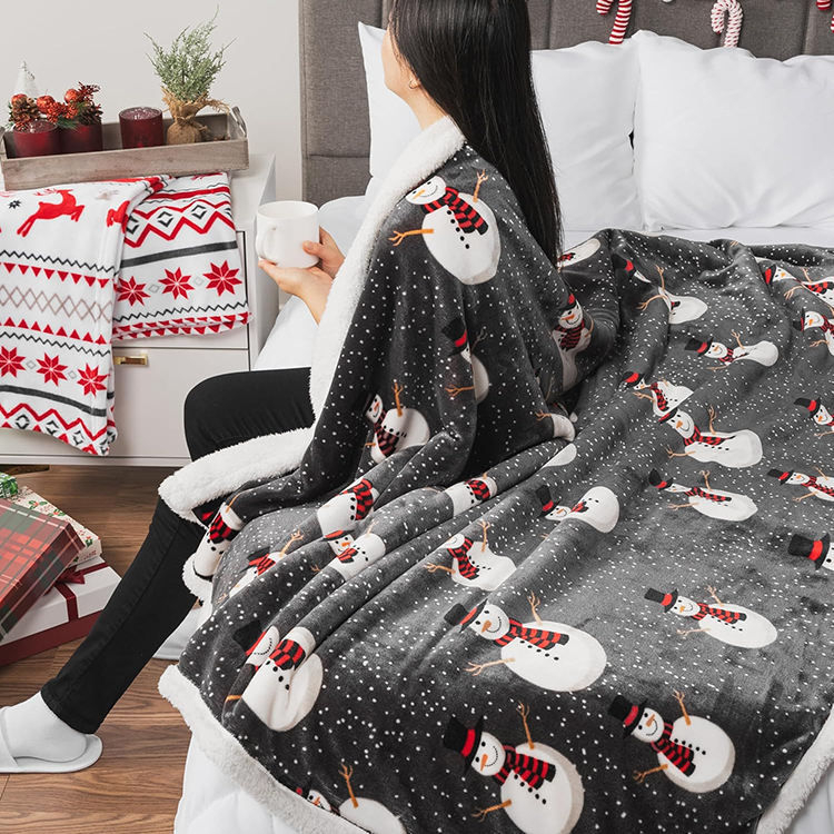 Custom OEM ODM Christmas Sherpa Throw Blanket Reversible Plush Warm Cozy Soft Durable Blanket Suitable for Holiday Home Use