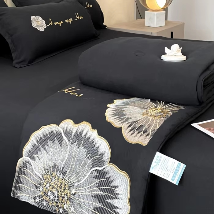 Custom OEM ODM Cool Touch Summer Comforter Set With Flower Embroidery All Season for Hotel Home Bedroom