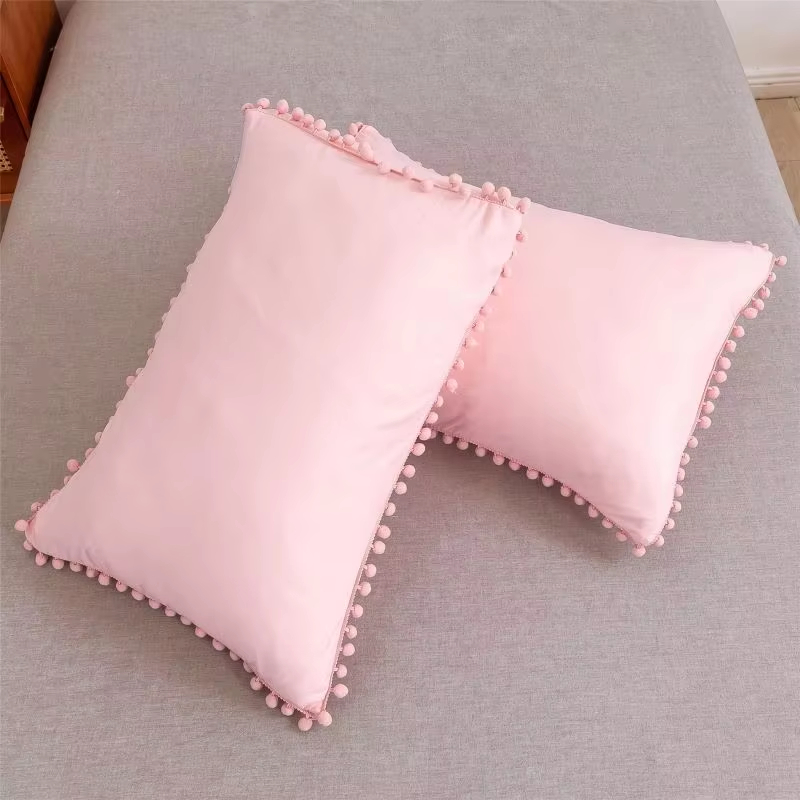 New Arrive All Season Comforter Set OEM ODM With Pom Pom Trim Skin Friendly Breathable Warm for Daily Home Hotel Use