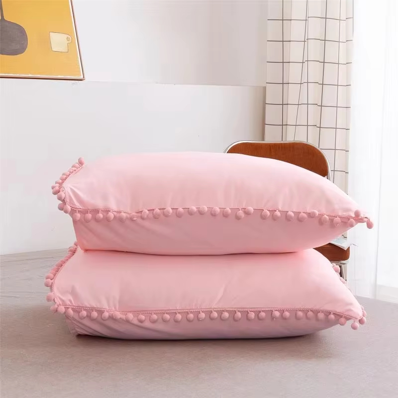 New Arrive All Season Comforter Set OEM ODM With Pom Pom Trim Skin Friendly Breathable Warm for Daily Home Hotel Use