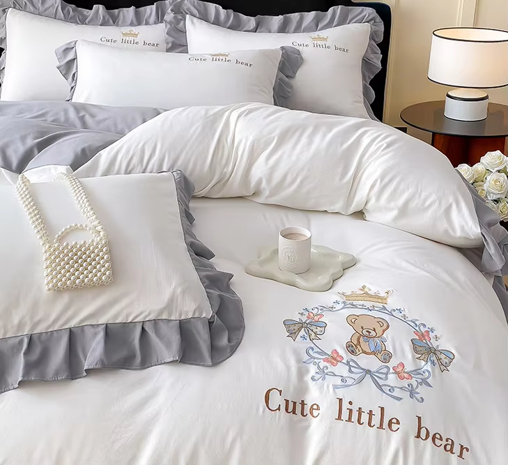 Premium French Style Washed Cotton Bedding Set Ultra Soft Breathable Embroidered Ruffle Trim Bed Set for Home Hotel Decoration