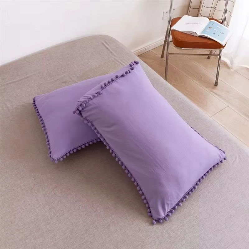 New Arrive All Season Comforter Set OEM ODM With Pom Pom Trim Skin Friendly Breathable Warm for Daily Home Hotel Use