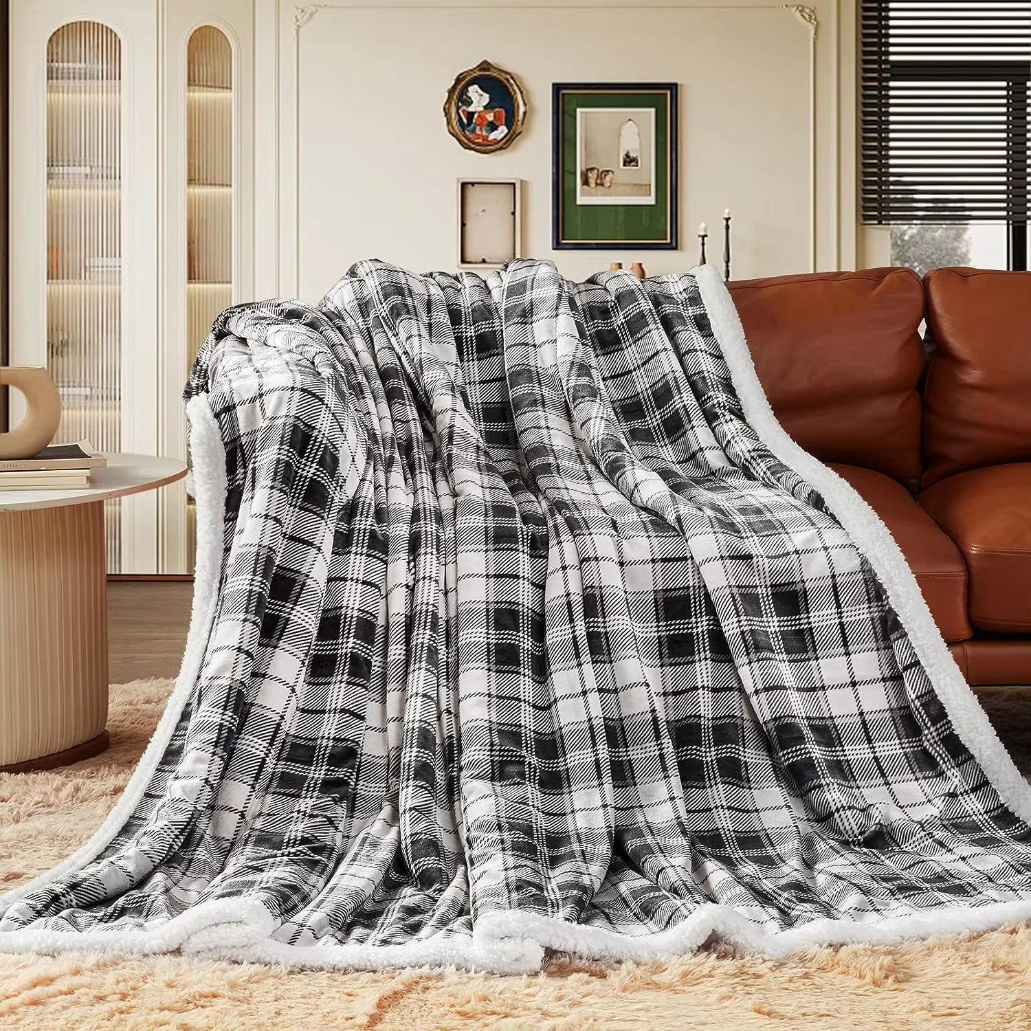 Premium Plaid Sherpa Throw Blanket Double Layer Flannel Soft Breathable Warm Cozy Blanket for Daily Rest and Home Decoration