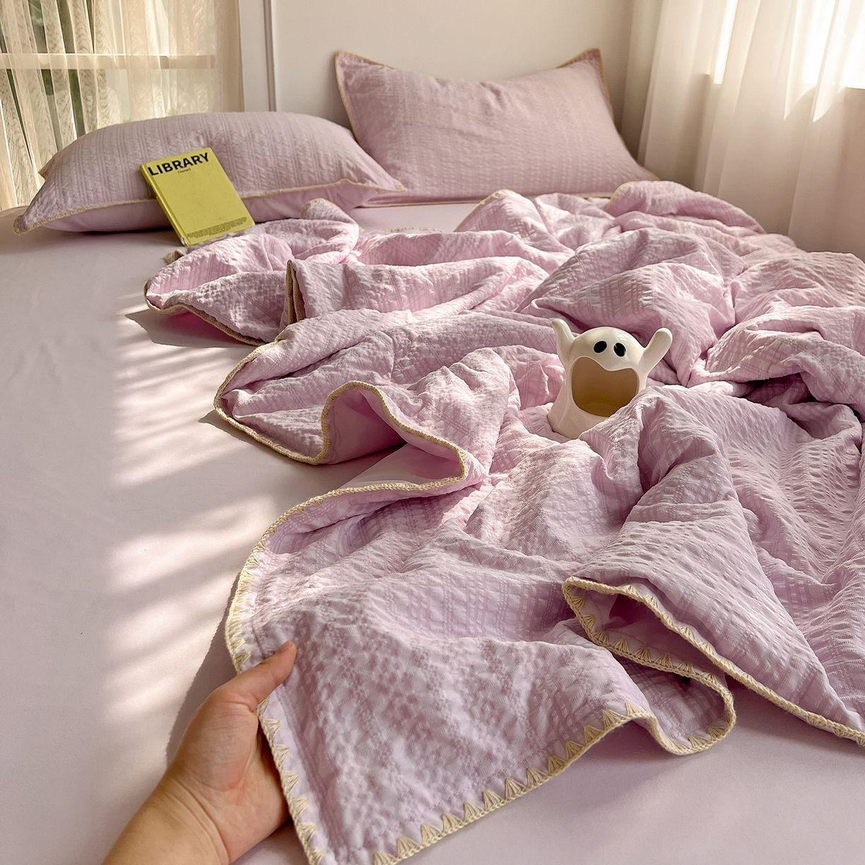 Custom OEM ODM Summer Washed Cotton Bedding Set Soft Durable Breathable Embroidery Edge Bedding Set Suitable for All Home Hotel