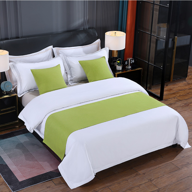Luxury Customized Hotel Bed Runner Set Elegant Bedspreads with Matching Pillows for 5 Star Hotel Bedroom Decoration