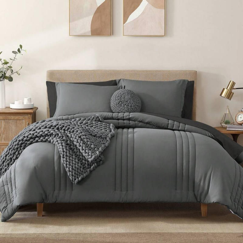 Premium 7 Piece Bed Set OEKO-TEX Certified Vertical Quilting Soft Breathable Wrinkle Resistant Bedding Set for Home Hotel