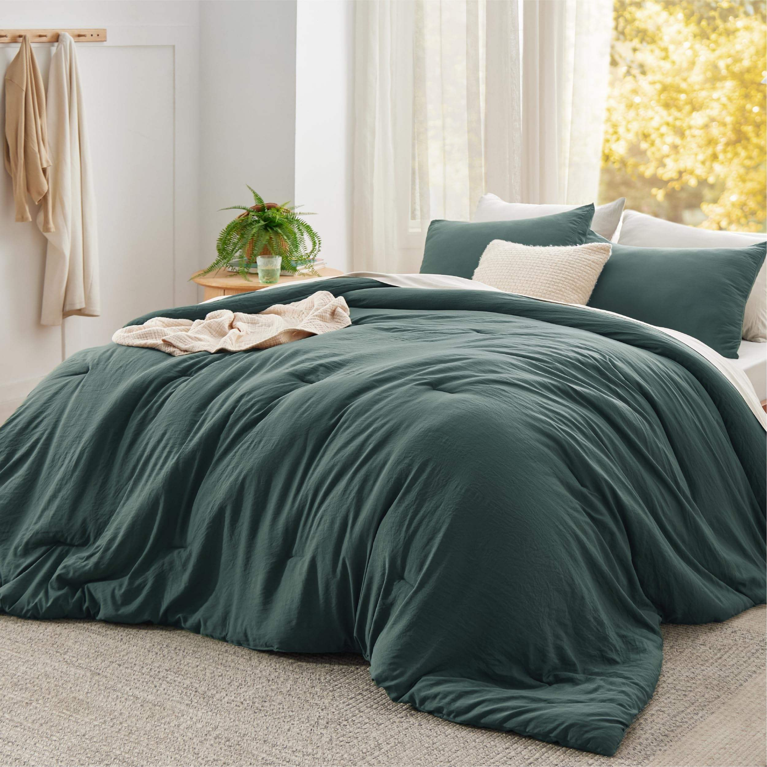 Wholesale High Quality Cooling & Warm Beige Reversible All Season Soft Eco-Friendly 3-Piece Bed Set 1 Comforter + 2 Pillow Cases