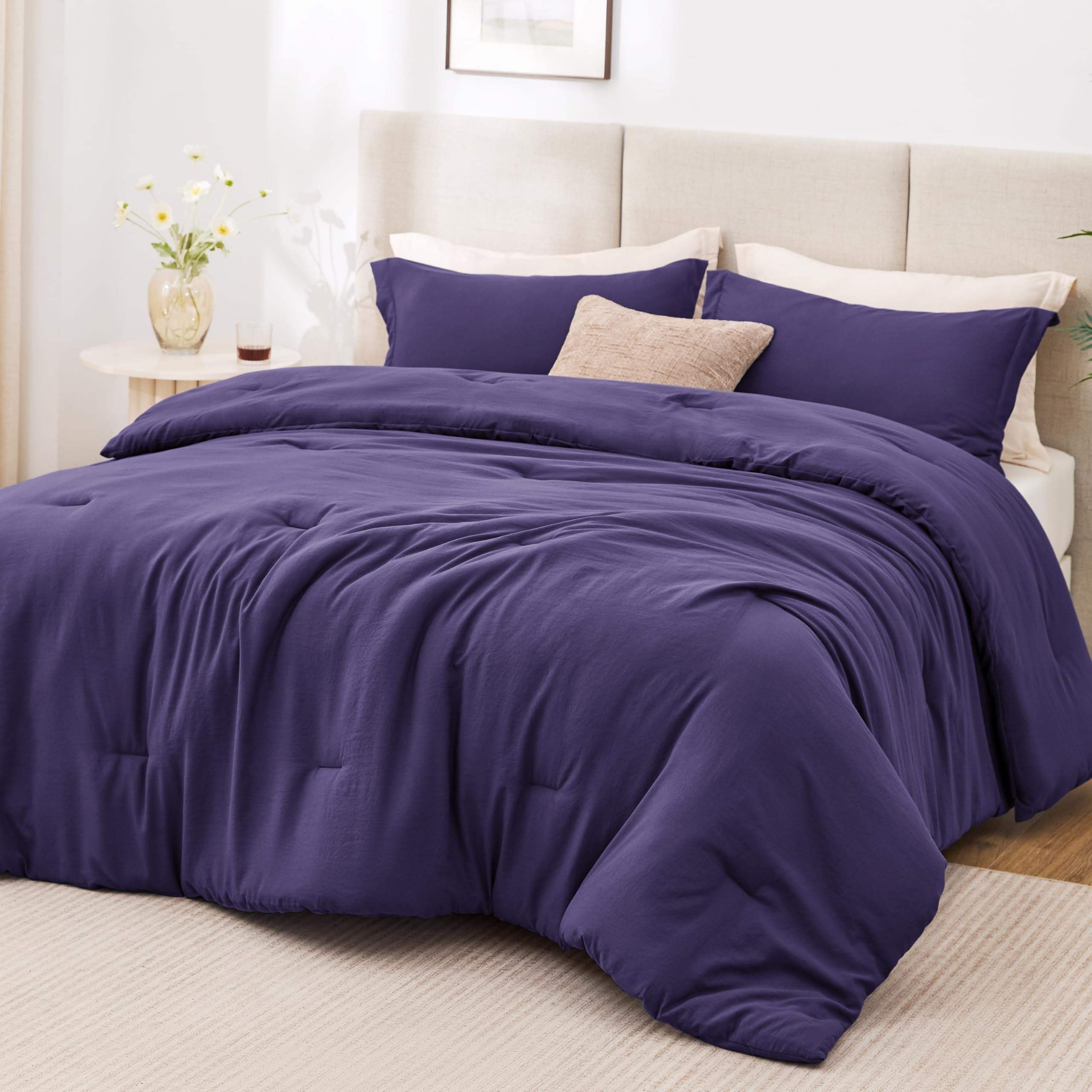 Wholesale Solid Color Polyester Quilted Comforter 3 Piece Set Washed Friendly Breathable All Season Bedding With 2 Pillowcases
