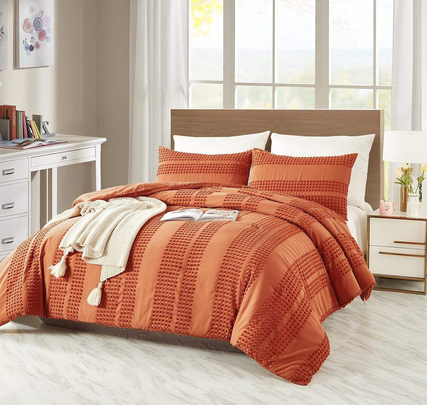 Factory Stock Boho Textured Tufted Comforter 3PCS Set Duvet Bed in a Bag Set Design Soft Breathable Fluffy Bedding Set OEM ODM