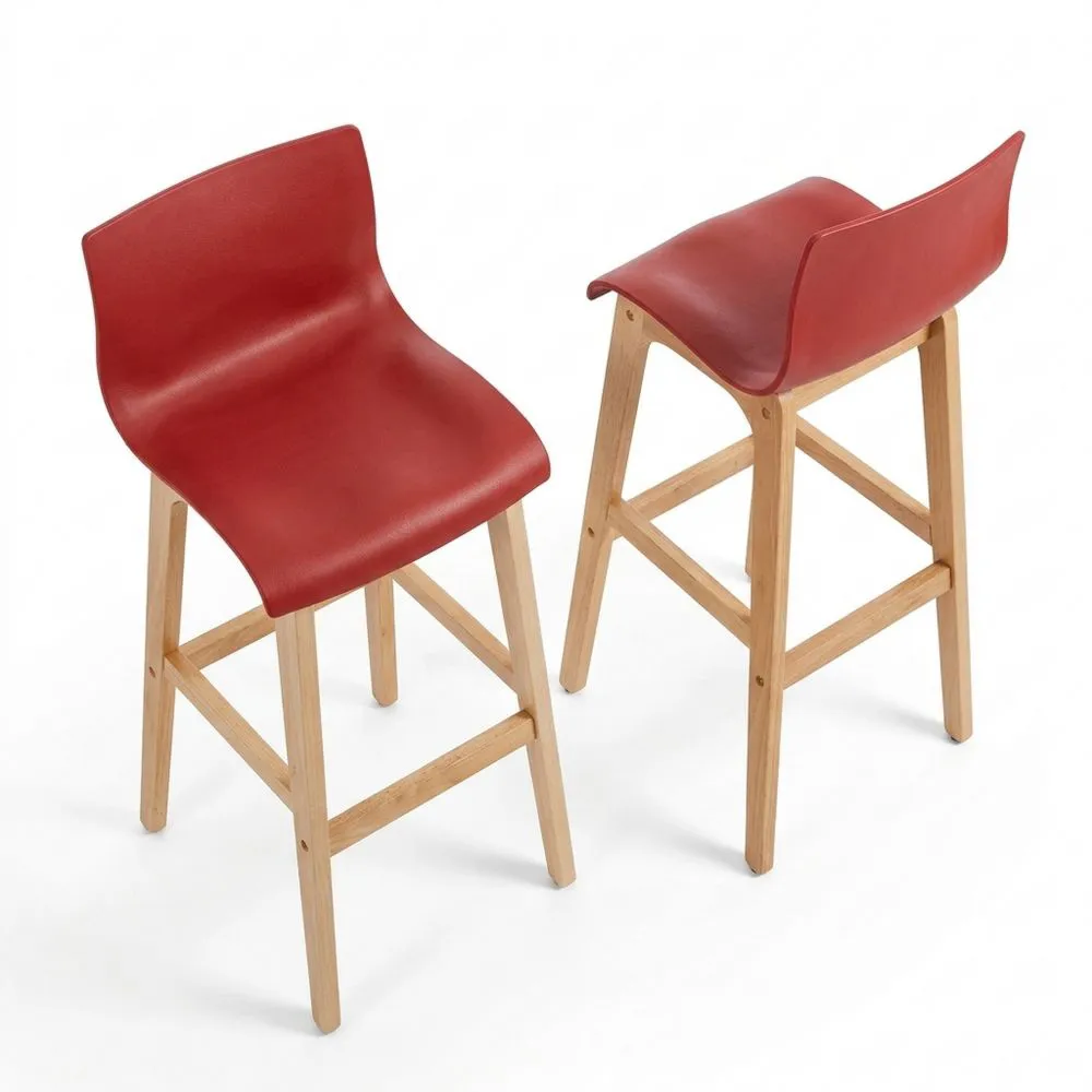 Zwei Barhocker mit Fußablage für Bar und Theke