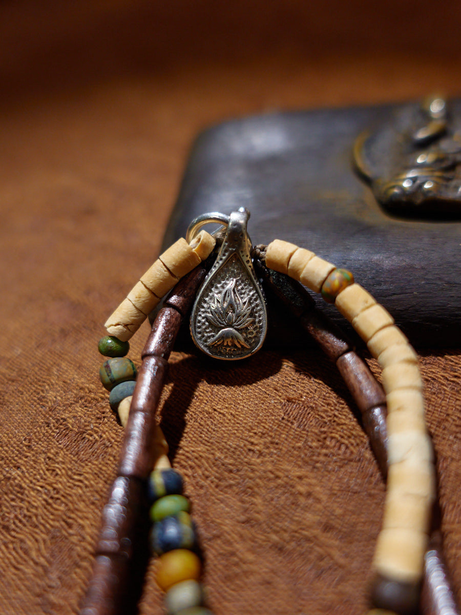 Serenity Essence Necklace-the8thknot