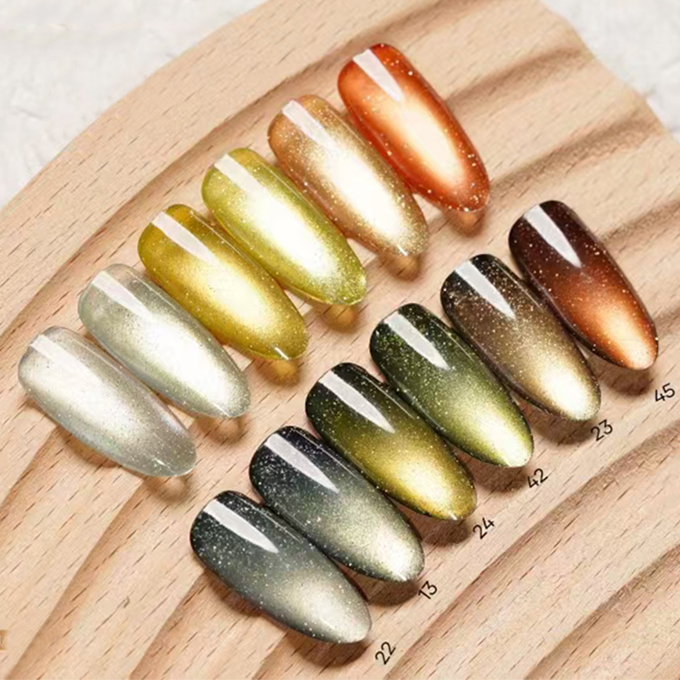 2026 Royal Crystal Cat Eye Gel