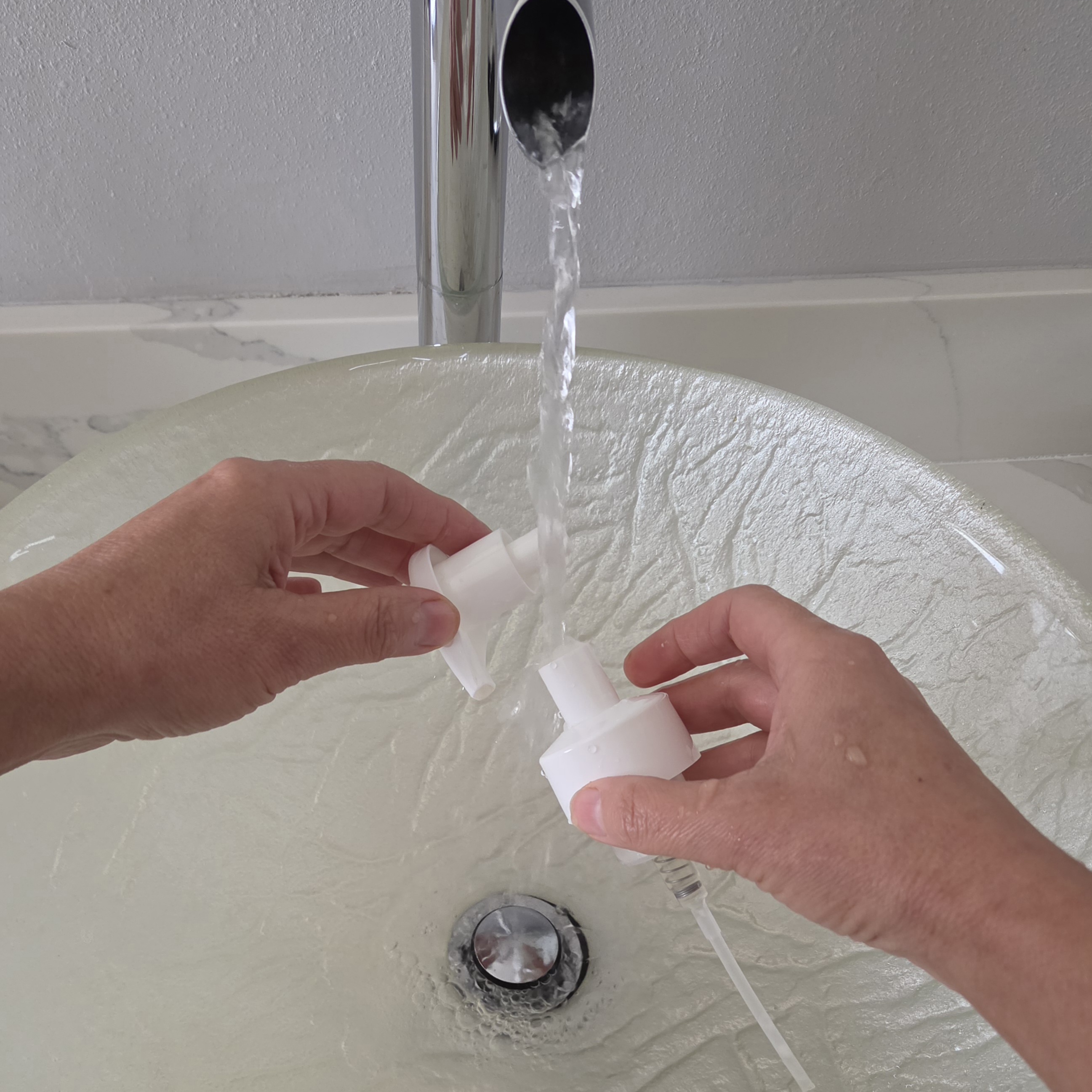 Foam soap pump cleaning