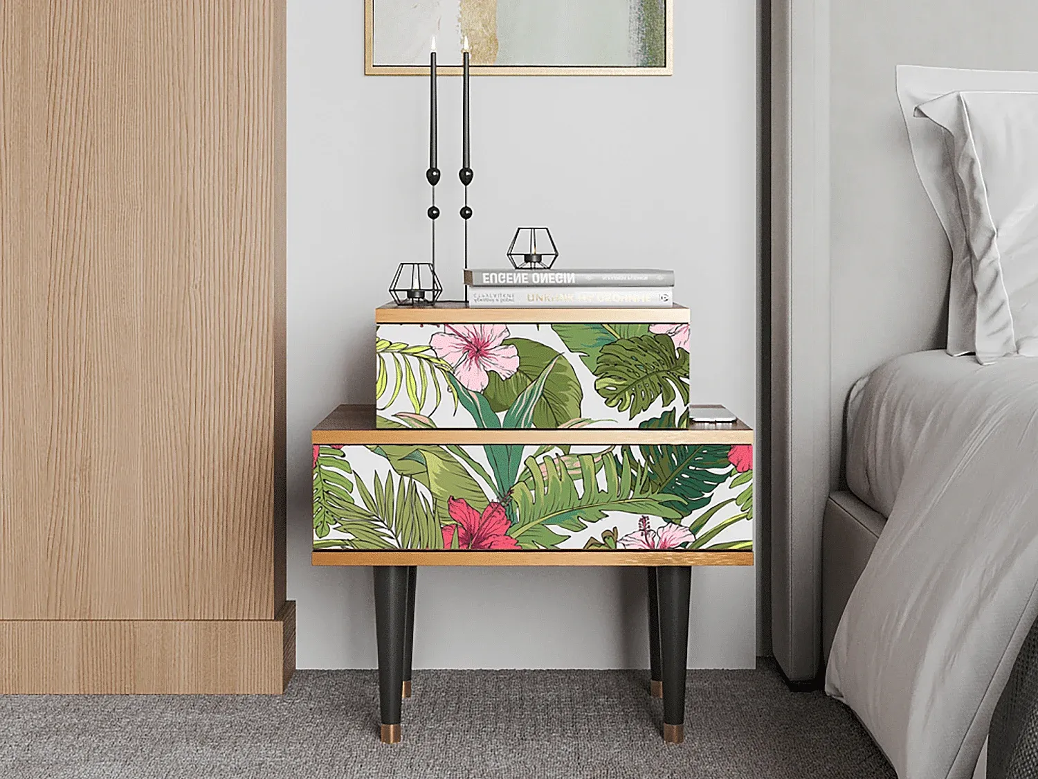 Beistelltisch aus Walnussholz mit tropischem Design, 58 x 41 cm