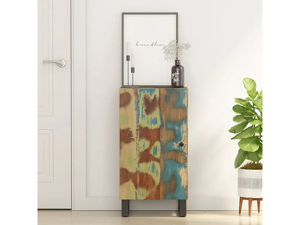 Kompakte Anrichte aus recyceltem Holz mit Tür