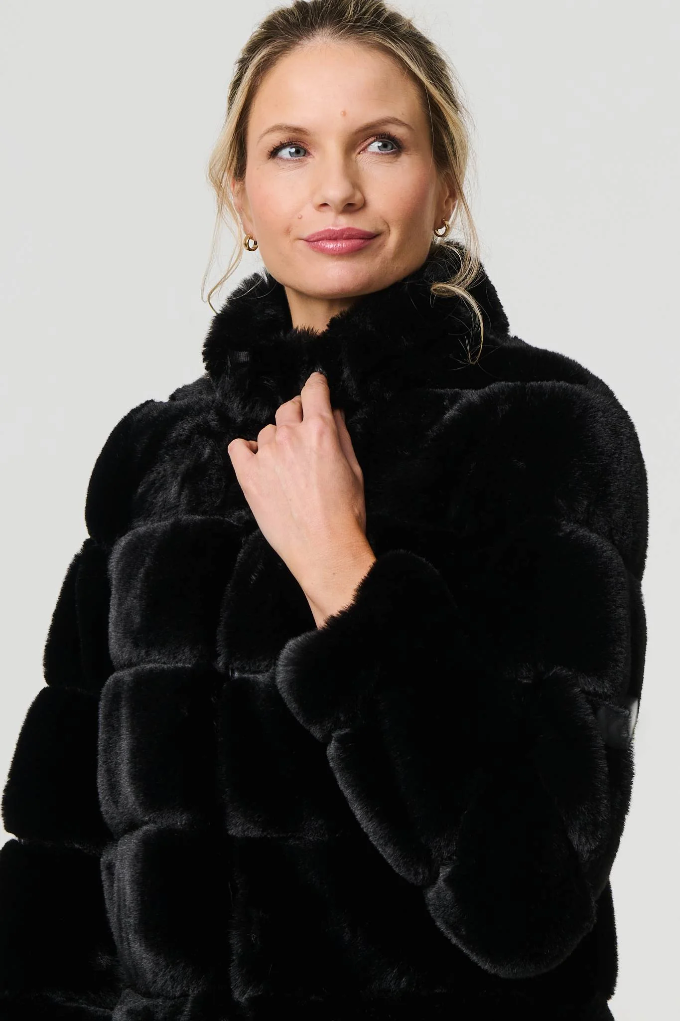 Faux Fur High Neck Cropped Jacket